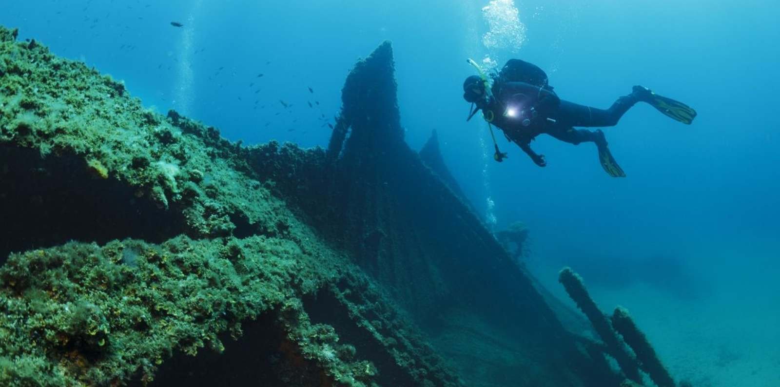 Arqueólogos encuentra un barco